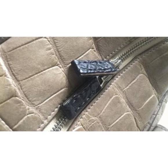 Calvin Klein Collection Crocodile Weekender - Picture 5 of 12